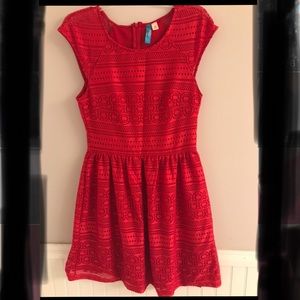 Red lace dress- ❤️❤️